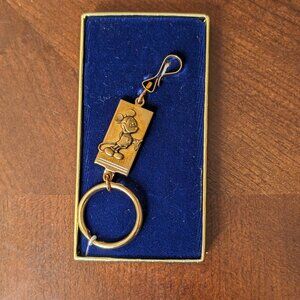 VTG Mickey Mouse Gold Plated Valet Key Ring With Finger Flick Technology ANSON